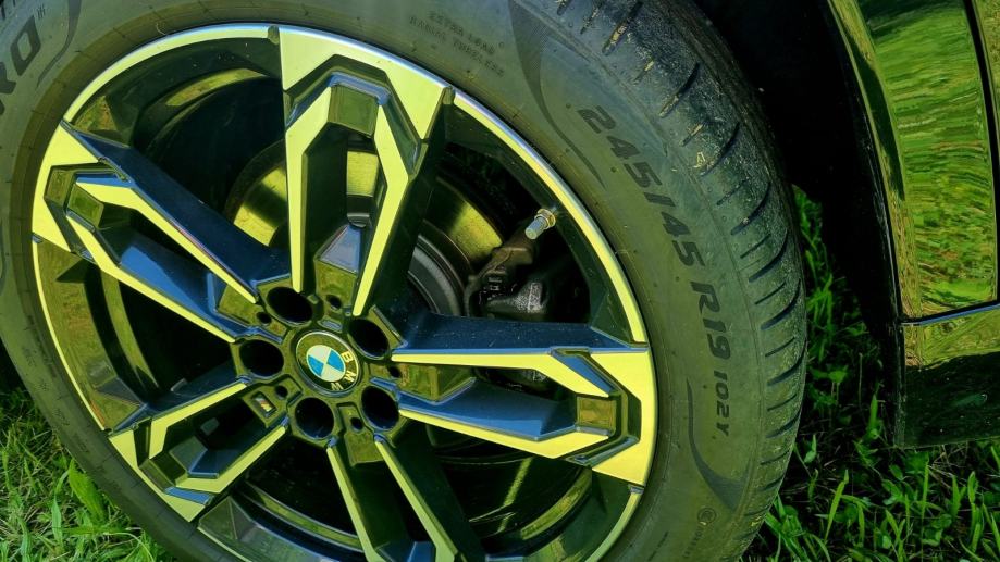 BMW X1 xDrive20d M SPORT, TVORNIČKA GARANCIJA + SET ZIMSKIH KOTAČA, fotografija 19