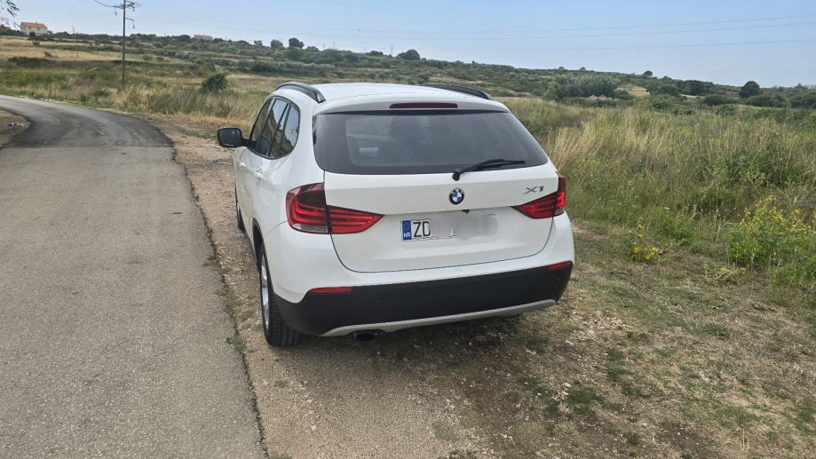 BMW X1 xDrive20d automatik, fotografija 6