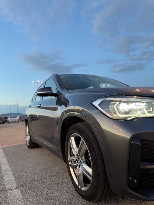 BMW X1 xDrive20d automatik, fotografija 3