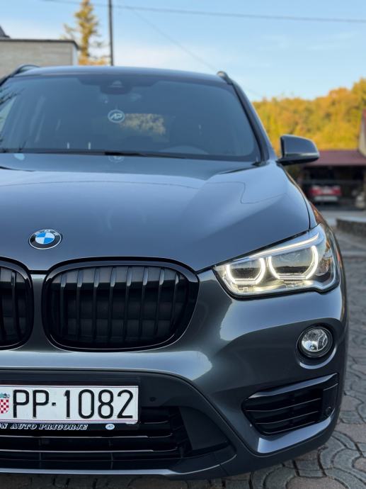 BMW X1 xDrive20d AUTOMATIK,SPORT,LED,NAV,KAM,PDC,ALU18,KUKA,SERVISNA, fotografija 8