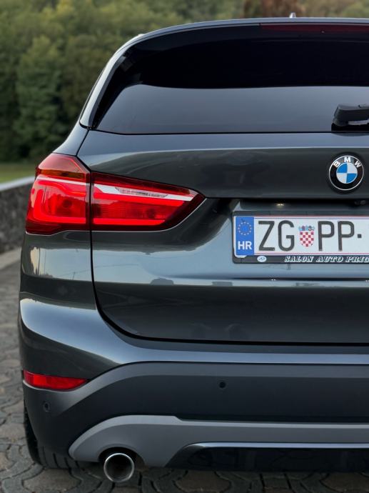 BMW X1 xDrive20d AUTOMATIK,SPORT,LED,NAV,KAM,PDC,ALU18,KUKA,SERVISNA, fotografija 9