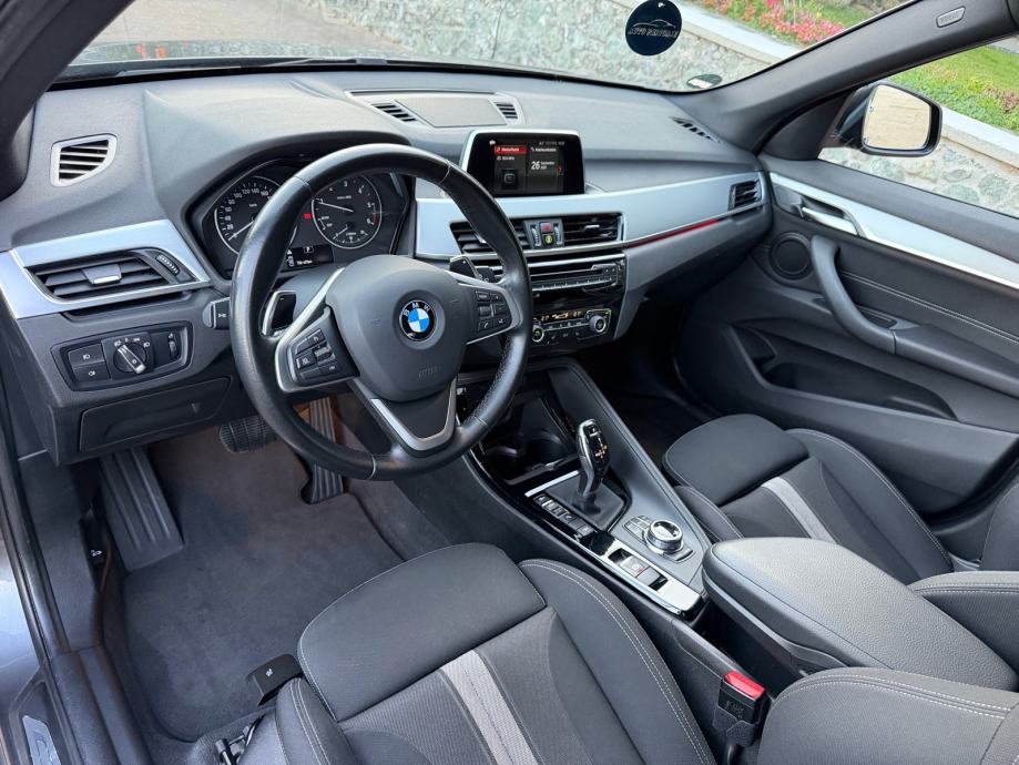 BMW X1 xDrive20d AUTOMATIK,SPORT,LED,NAV,KAM,PDC,ALU18,KUKA,SERVISNA, fotografija 10