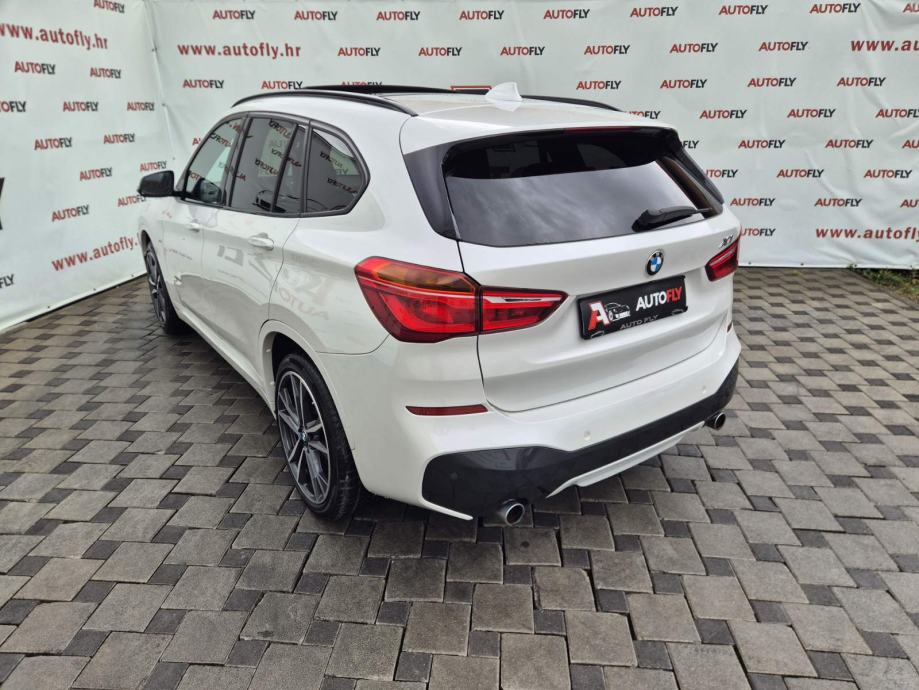 BMW X1 xDrive20d M-paket automatik, Shadow, Pano, Kamera, HeadUP, Navi, fotografija 6