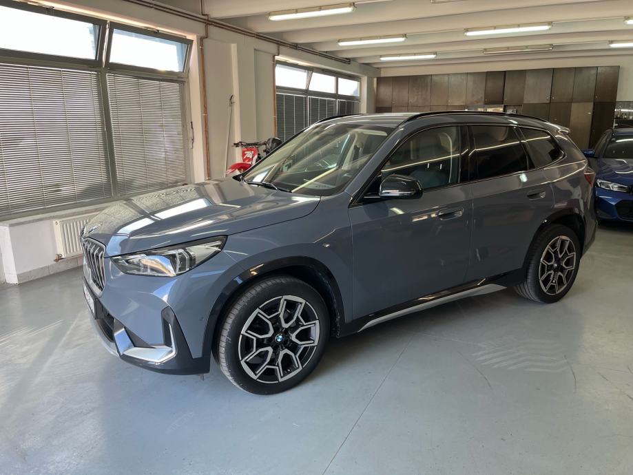 BMW X1 xDrive20d, fotografija 8