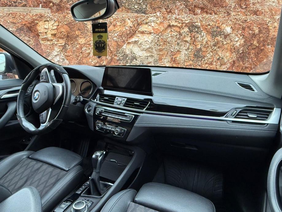 BMW X1 xDrive25e automatik, fotografija 10