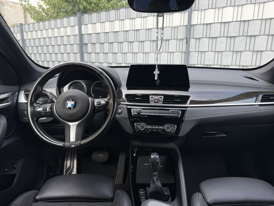 BMW X1 xDrive25e M Sport, Head-Up, ACC, 19" BMW servis, HR papiri, fotografija 14