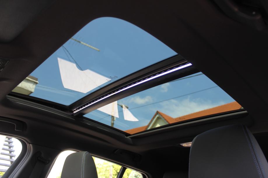 BMW X2 18d AUTOMATIK, M-PAKET, ALU 19, LED, KOŽA, PANORAMA, GARANCIJA., fotografija 12