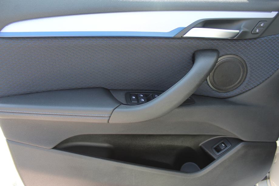 BMW X2 18d AUTOMATIK, M-PAKET, ALU 19, LED, KOŽA, PANORAMA, GARANCIJA., fotografija 15