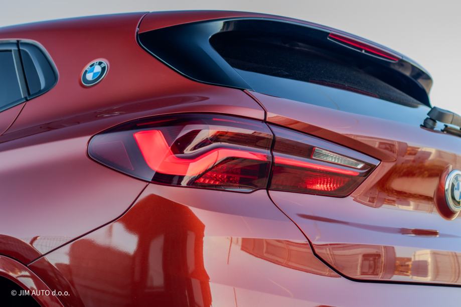 BMW X2 2.0d, M Sport, Velika Navi, manualac, 2̵1̵.̵9̵0̵0̵€̵ → 21.000€, fotografija 9