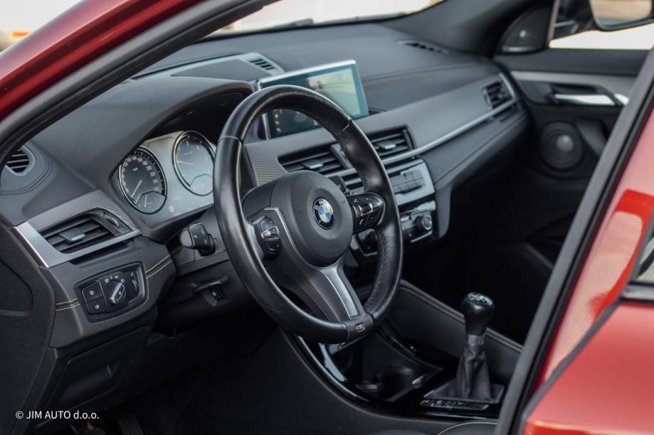 BMW X2 2.0d, M Sport, Velika Navi, manualac, 2̵1̵.̵9̵0̵0̵€̵ → 21.000€, fotografija 11