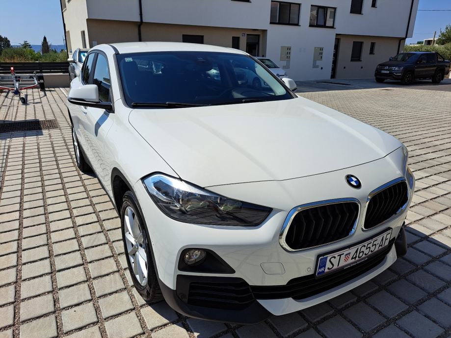 BMW X2 sDrive18d~ODLIČAN~SAMO 110 000 KM, fotografija 4