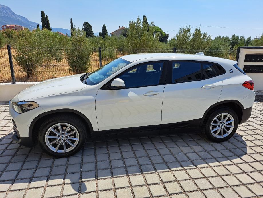 BMW X2 sDrive18d~ODLIČAN~SAMO 110 000 KM, fotografija 6