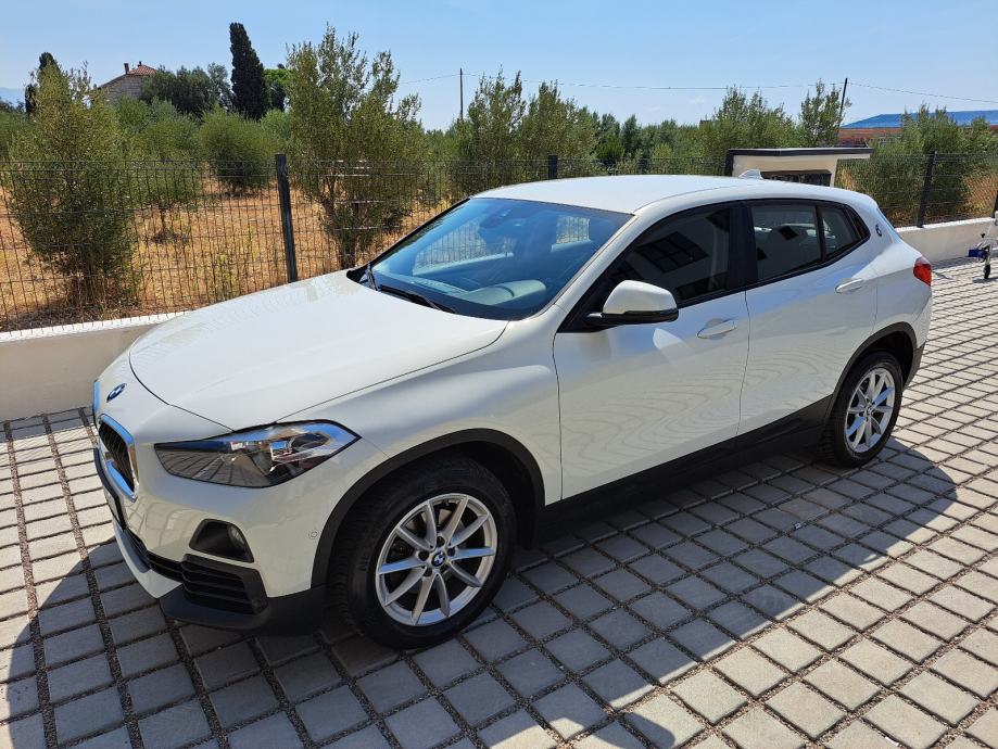 BMW X2 sDrive18d~ODLIČAN~SAMO 110 000 KM, fotografija 8