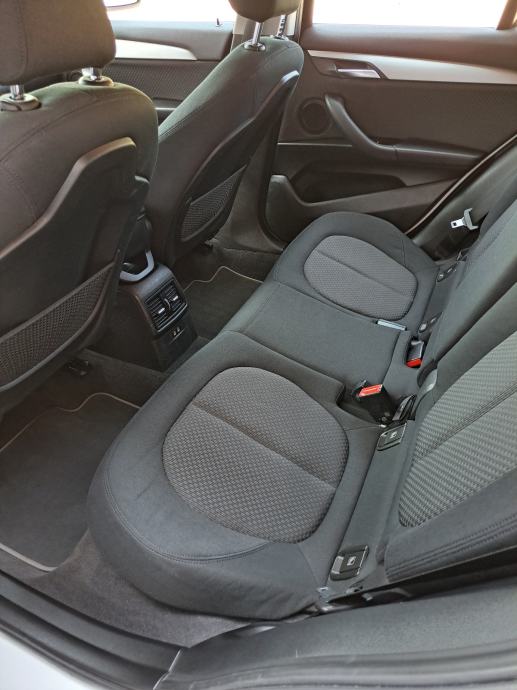 BMW X2 sDrive18d~ODLIČAN~SAMO 110 000 KM, fotografija 15