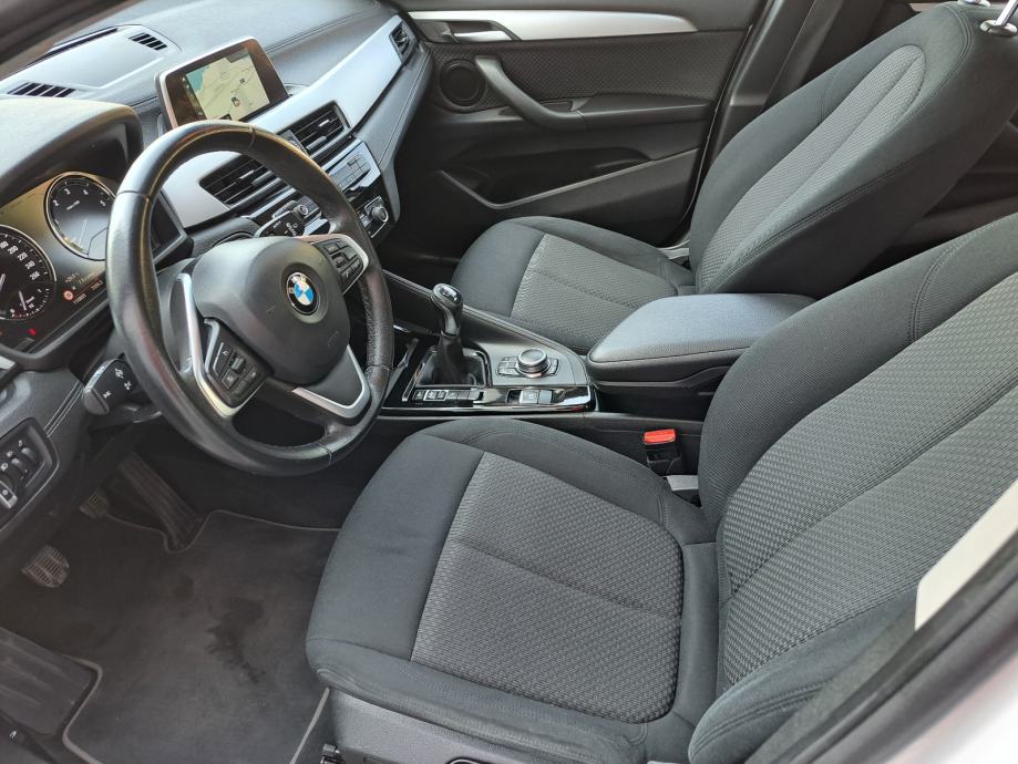 BMW X2 sDrive18d~ODLIČAN~SAMO 110 000 KM, fotografija 18
