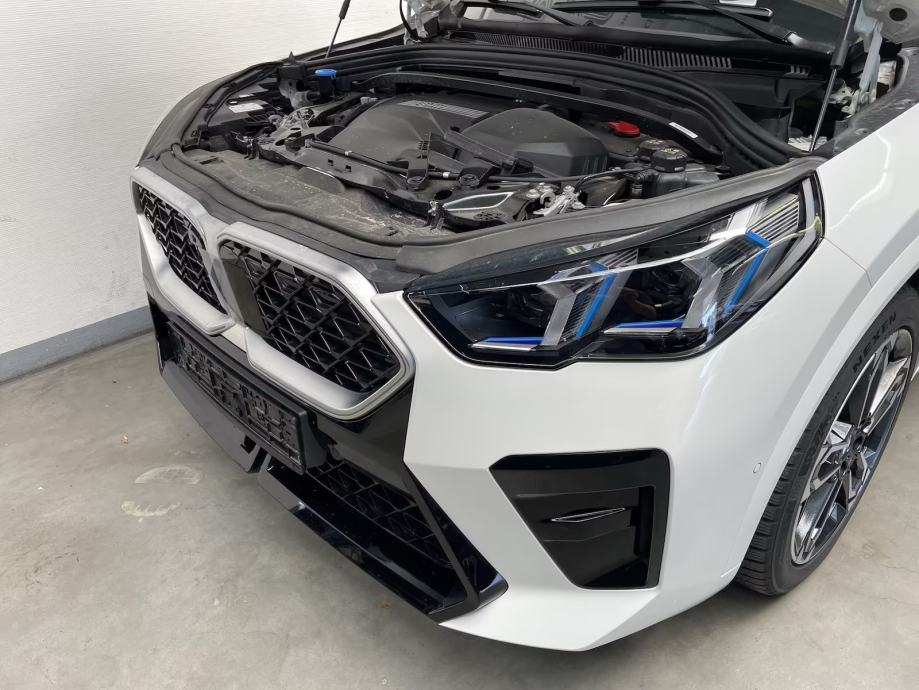 BMW X2 sDrive20d automatik,m spoet,panorama,iconic, fotografija 11