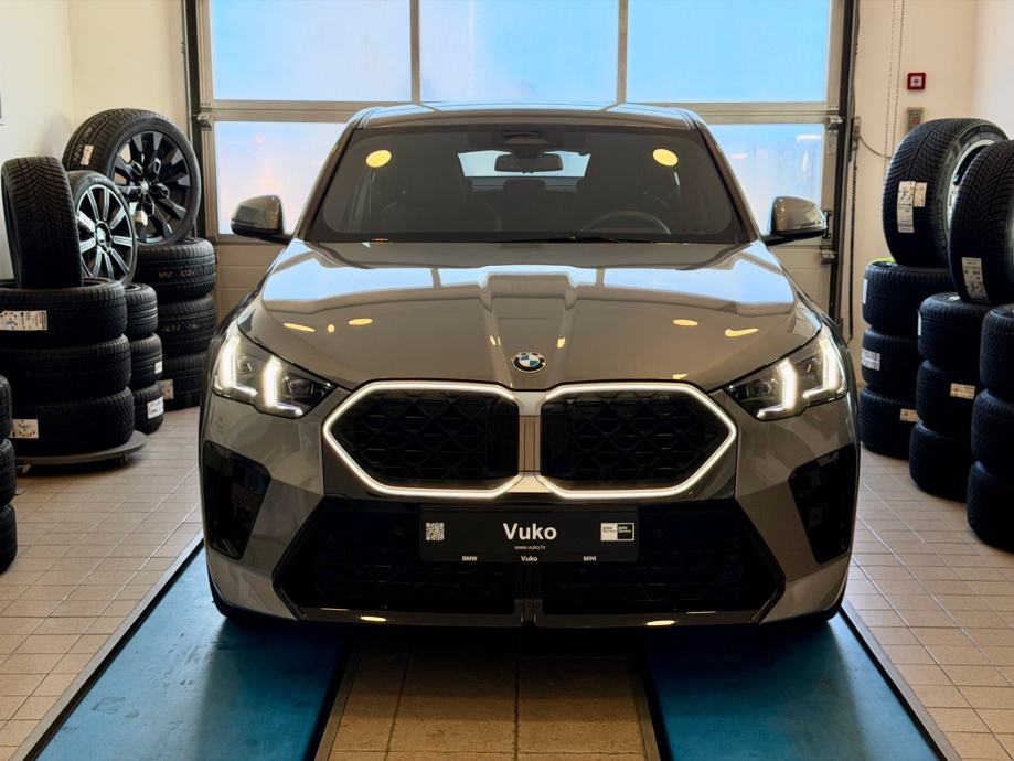 BMW X2 sDrive20i automatik M sport, fotografija 2