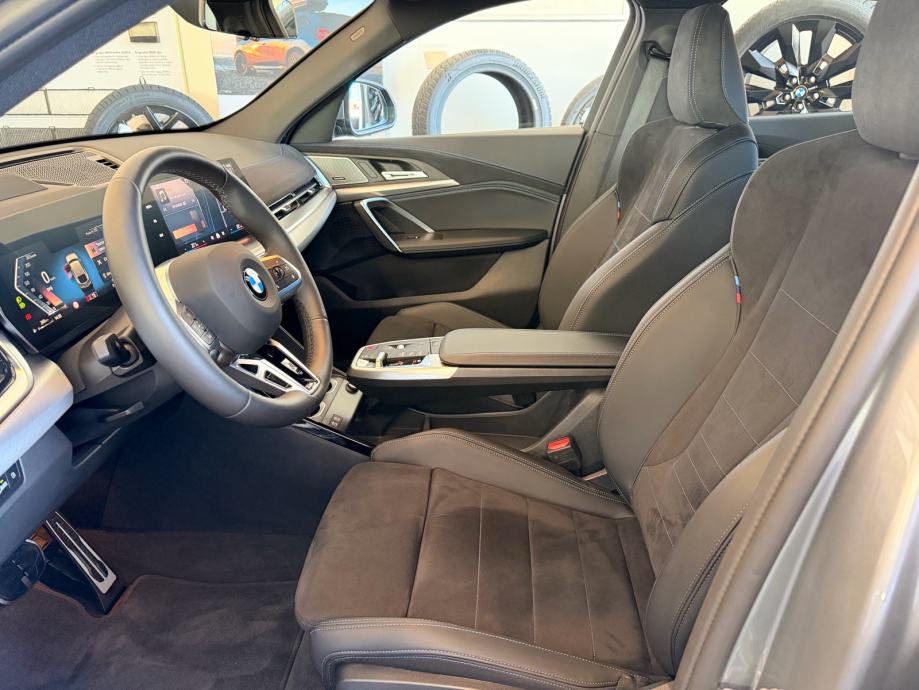 BMW X2 sDrive20i automatik M sport, fotografija 7