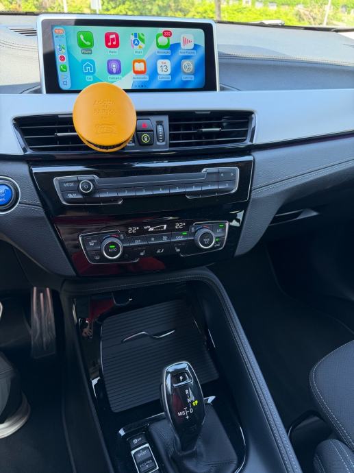 BMW X2 sDrive20i automatik, fotografija 10
