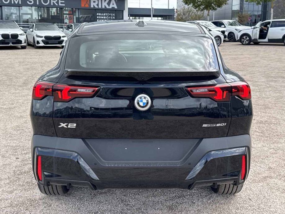 BMW X2 sDrive20i automatik, fotografija 5