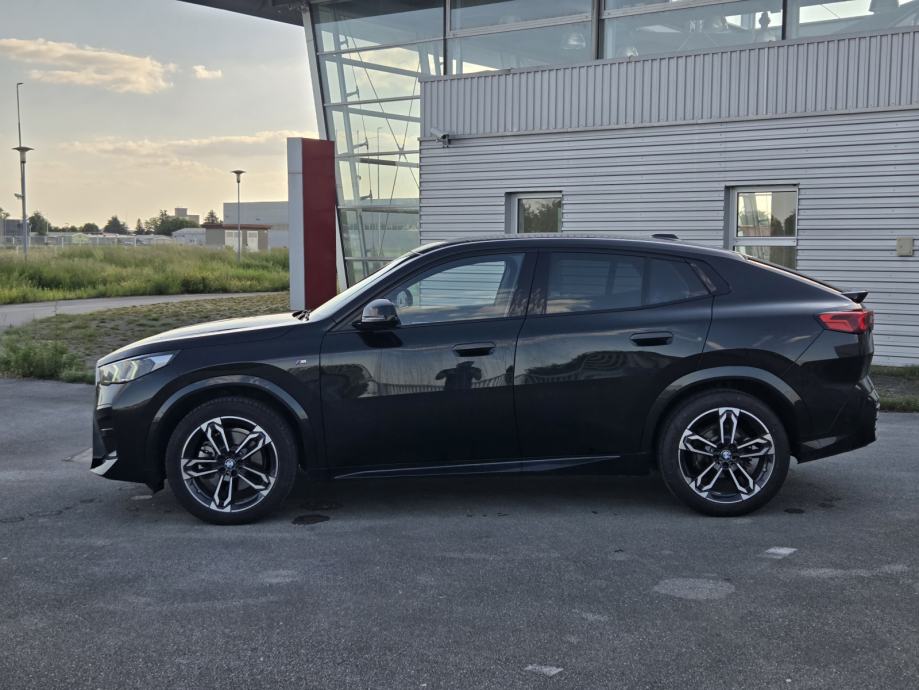 BMW X2 sDrive20i M Sport Paket, Kamera, Masaža sjed, fotografija 5