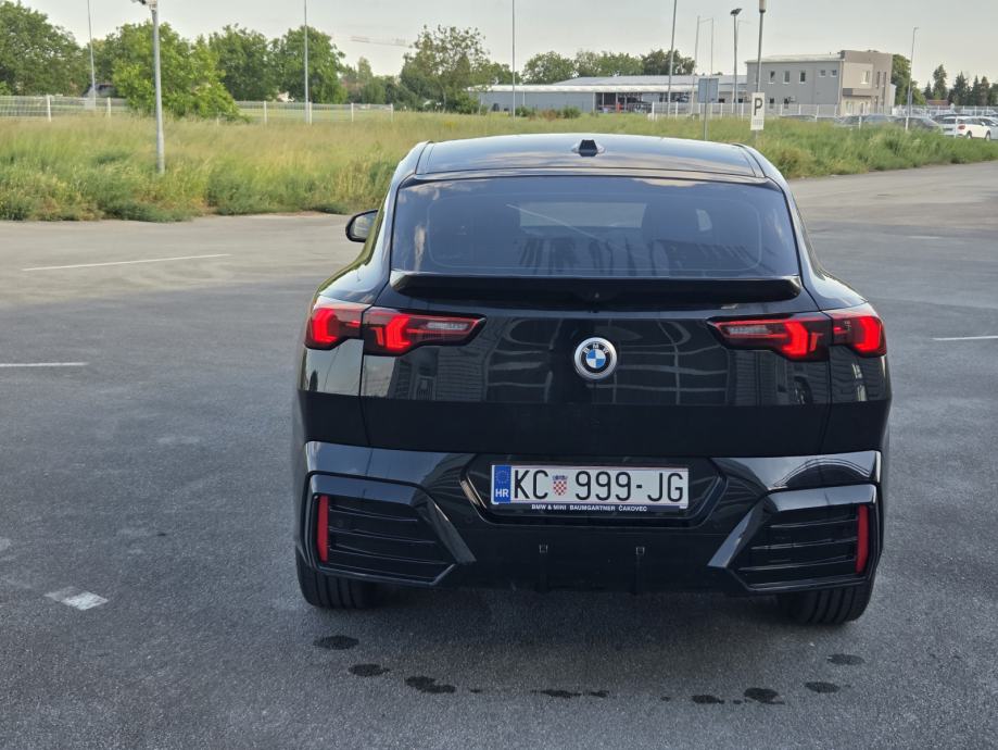 BMW X2 sDrive20i M Sport Paket, Kamera, Masaža sjed, fotografija 7