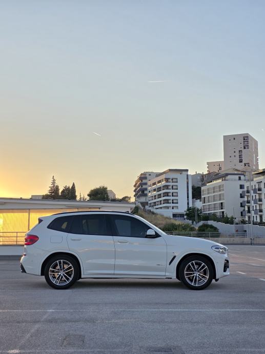 BMW X3 G01 20d M SPORT xDrive | HUD | PANORAMA | 164.000 KM | 2 SETA, fotografija 8