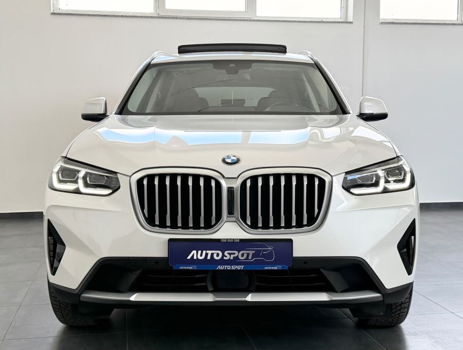 BMW X3 sDrive18d AUTOMATIK•GRIJ/HLAĐ SJ•PANO•JAMSTVO24•LEASING0%UČEŠĆA, fotografija 3
