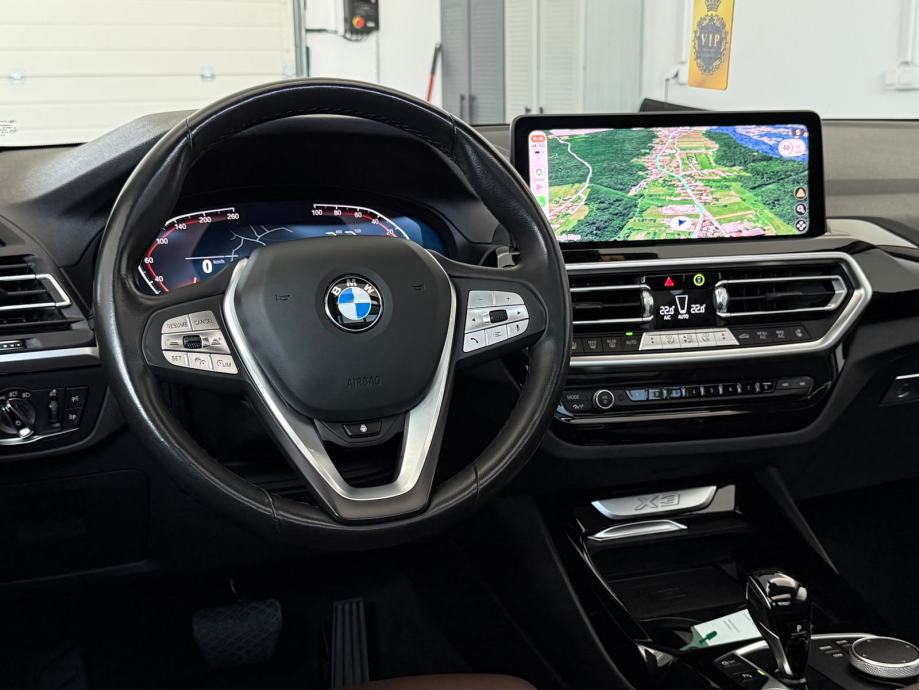 BMW X3 sDrive18d AUTOMATIK•GRIJ/HLAĐ SJ•PANO•JAMSTVO24•LEASING0%UČEŠĆA, fotografija 10