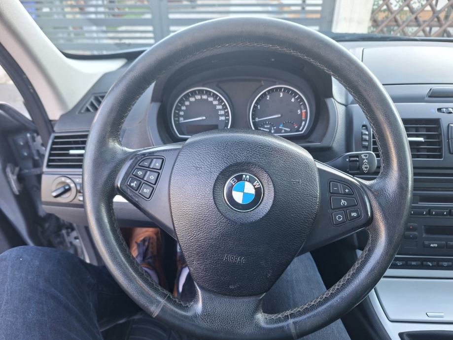 BMW X3 xDrive20d 4x4 panorama, fotografija 13