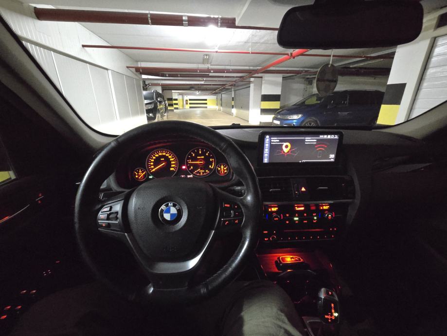 BMW X3 xDrive20d automatik, fotografija 16