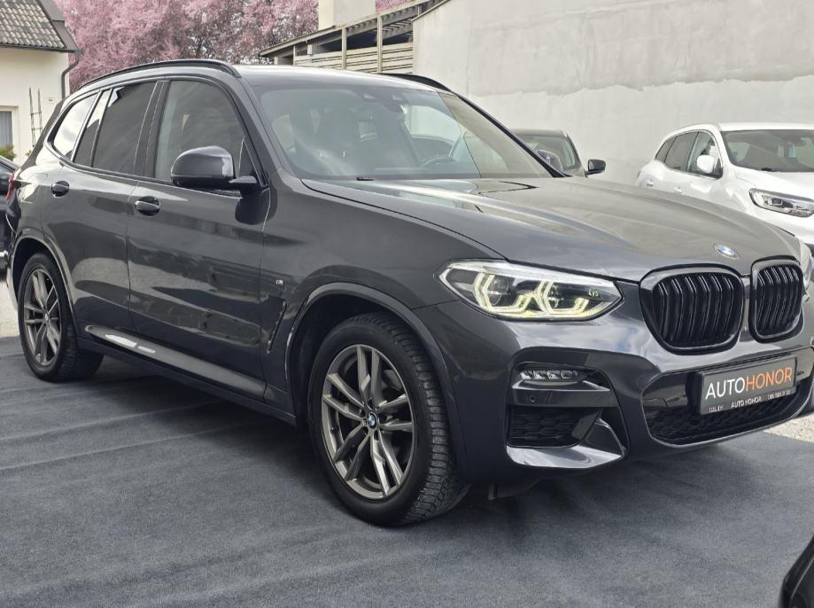BMW X3 xDrive20d M Sport 4x4 Panorama Kamere 360 Reg 9/2027 Servisna, fotografija 4
