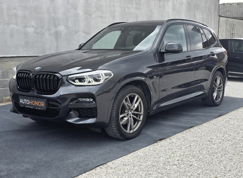 BMW X3 xDrive20d M Sport 4x4 Panorama Kamere 360 Reg 9/2027 Servisna, fotografija 2