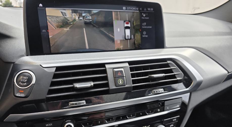 BMW X3 xDrive20d M Sport 4x4 Panorama Kamere 360 Reg 9/2027 Servisna, fotografija 16