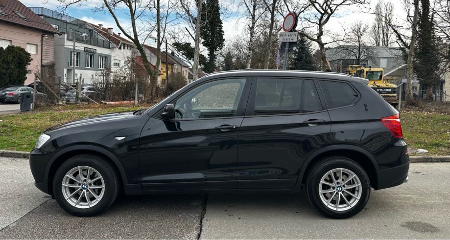 BMW X3 xDrive20d Reg 09/2027 Panorama Navigacija Alu felge, fotografija 7