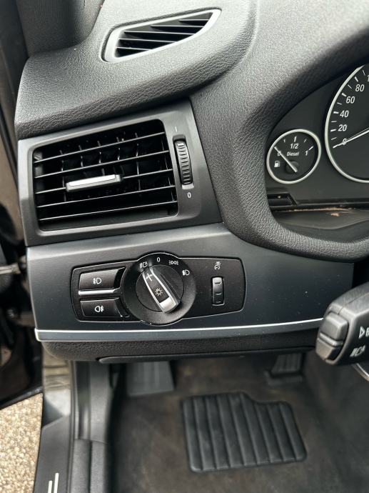 BMW X3 xDrive20d Reg 09/2027 Panorama Navigacija Alu felge, fotografija 19