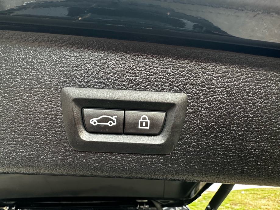 BMW X3 xDrive20d Reg 09/2027 Panorama Navigacija Alu felge, fotografija 20