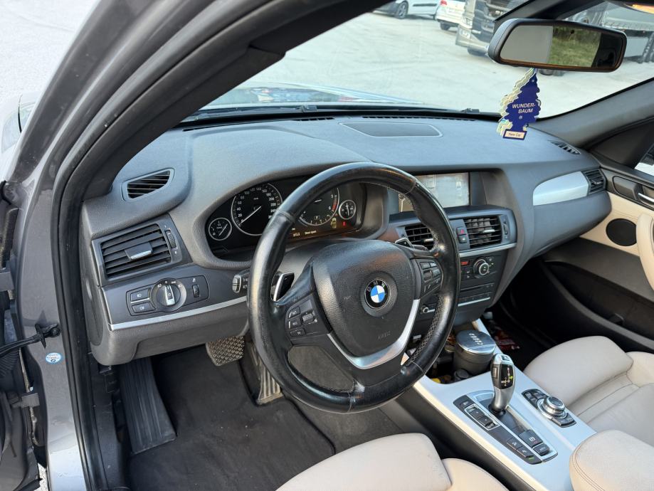 BMW X3 xDrive30d reg godinu dana, moguća zamjena, fotografija 13