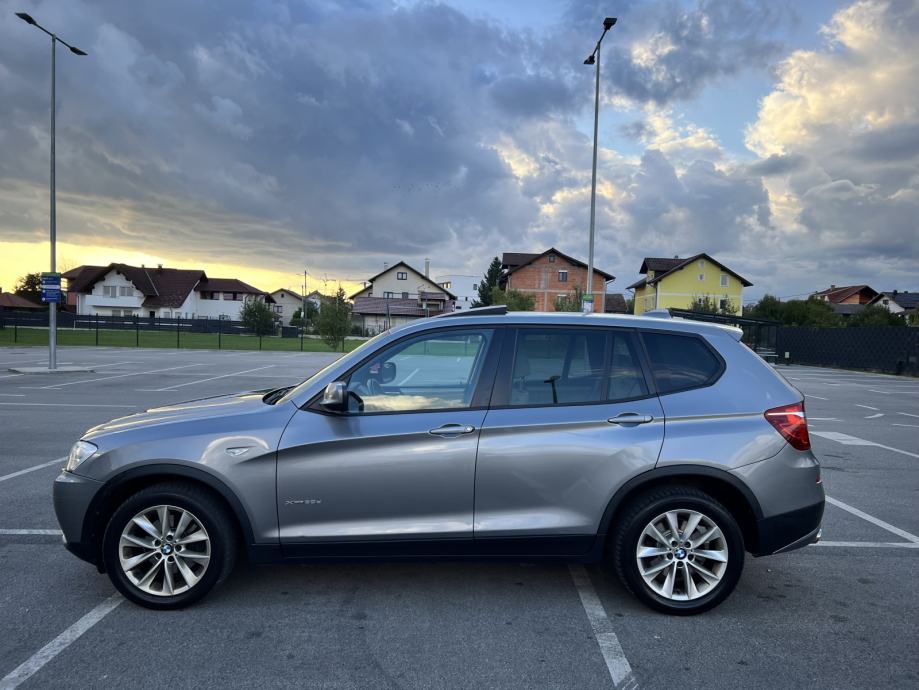 BMW X3 xDrive30d reg godinu dana, moguća zamjena, fotografija 7