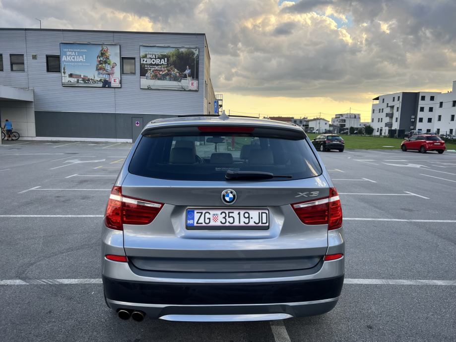 BMW X3 xDrive30d reg godinu dana, moguća zamjena, fotografija 6