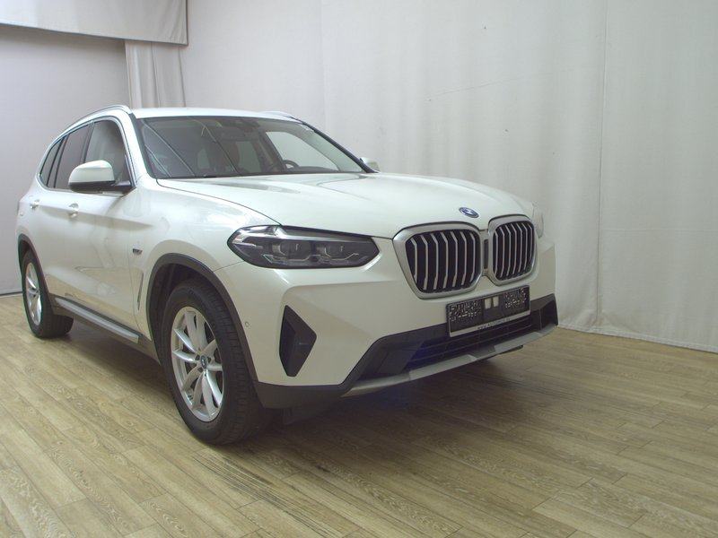 BMW X3 xDrive30e automatik • kuka • Full LED, fotografija 3