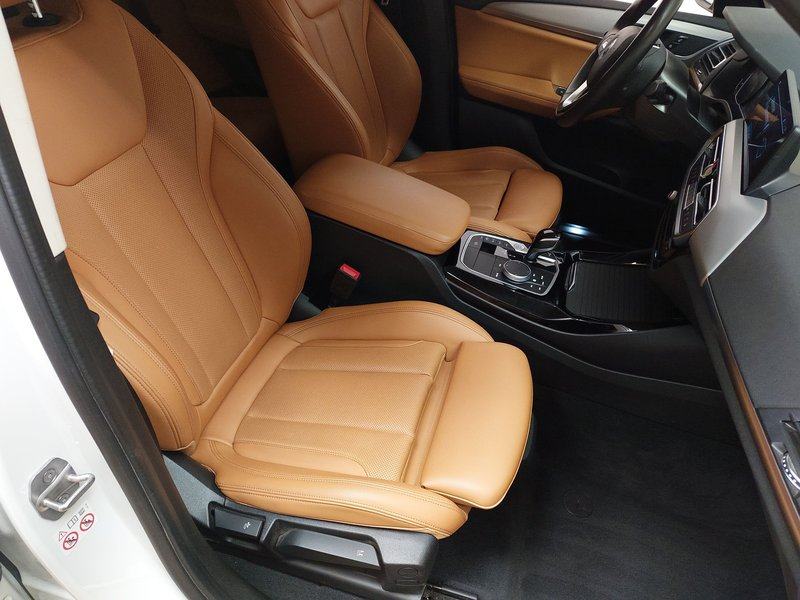 BMW X3 xDrive30e automatik • kuka • Full LED, fotografija 10
