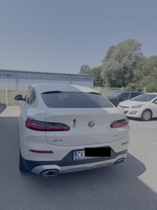 BMW X4 xDrive20d, 2022, prvi vlasnik, Alpine White, fotografija 5