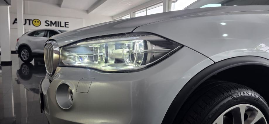BMW X5 2.0 XDRIVE 40e, 4X4, BI-XENON, EL. PANO, HEAD-UP, REG 07/27, fotografija 9