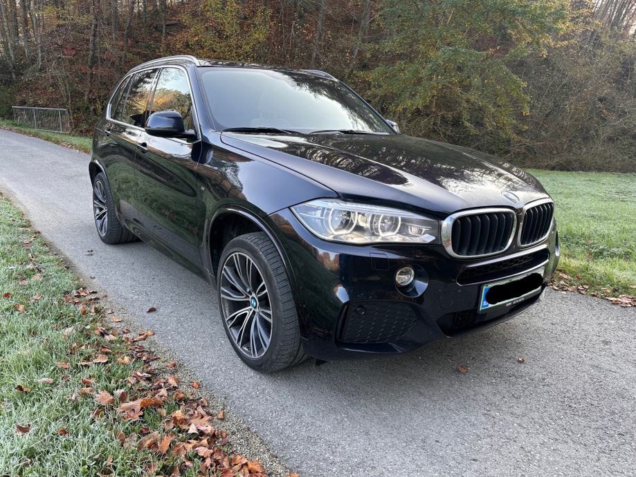 BMW X5 2018, fotografija 2