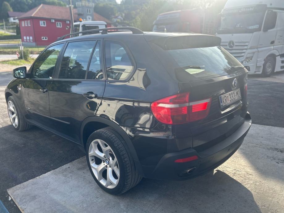 BMW X5 3.0d Xdrive, fotografija 2
