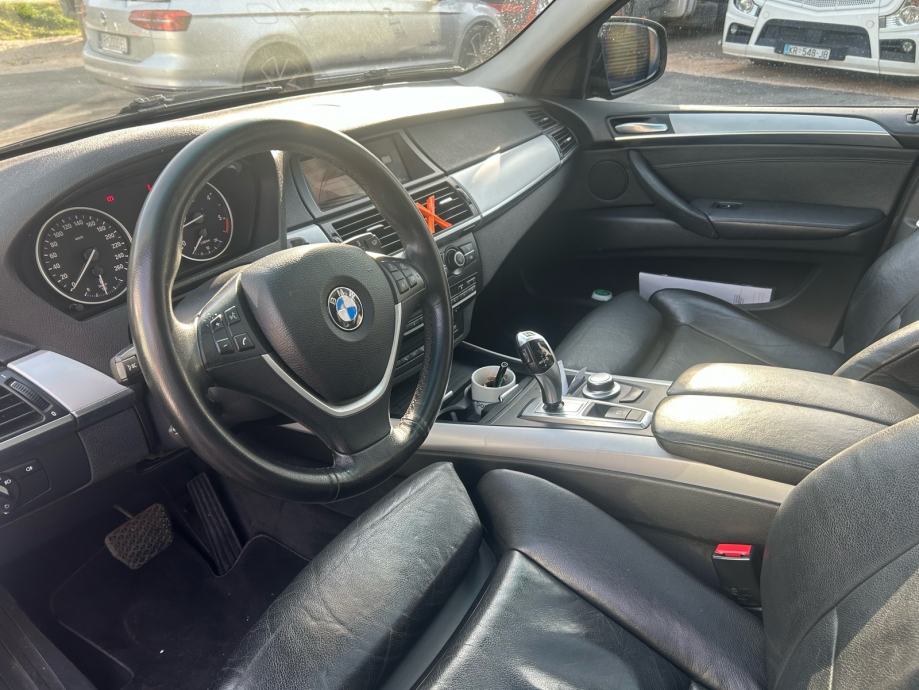 BMW X5 3.0d Xdrive, fotografija 5