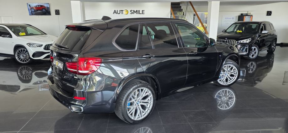 BMW X5 30xd, 7 SJEDALA, BI-XENON, EL. PANO, HEAD-UP, REG 05/27, PDV.., fotografija 5