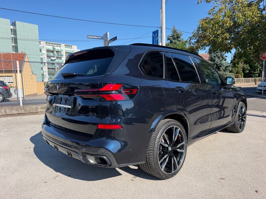 BMW X5 30d Xdrive M sportpaket Pro **ZRAČNI OVJES**7 SJEDALA**, fotografija 5