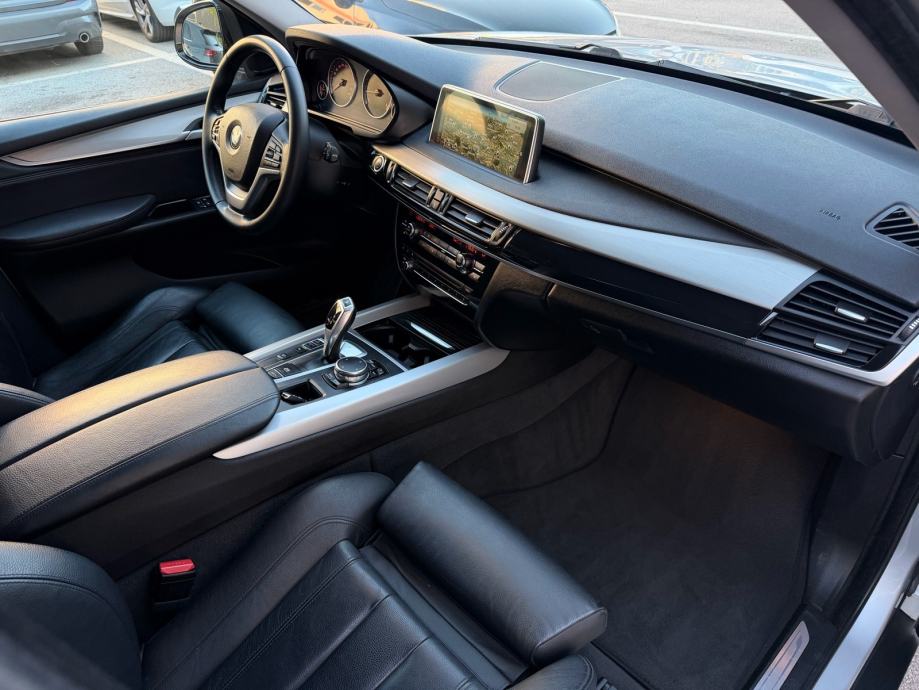 BMW X5 30d xDrive, fotografija 14